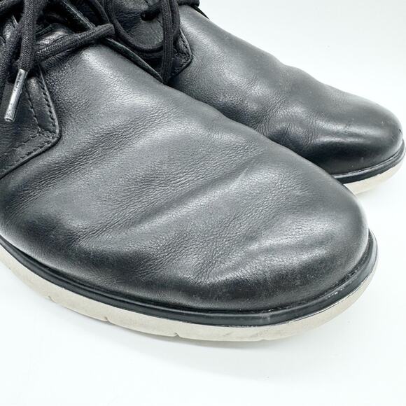UGG Men\'s Freamon Grain Leather Desert Boots Black Size 9.5 Office Preppy Casual